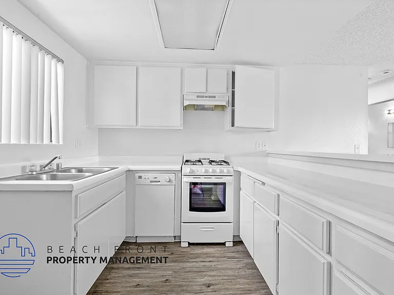 2315 Earl Avenue — Photo 35