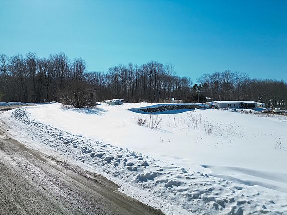 4th image of 205 Ralph Wink Road