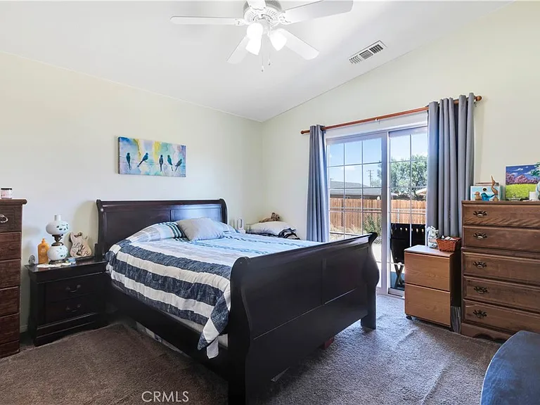 6627 Smoketree Ave — Photo 16