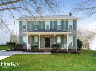 6626 Flat Creek Dr, Charlotte, NC 28277