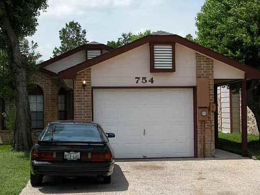 1st image of 754 BRIAR BEND DR