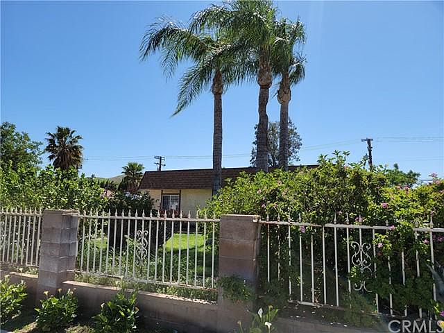 1st image of 1611 Kendall Dr