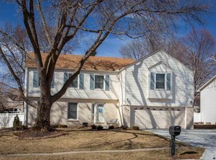 7618 Myrtle St, Lincoln, NE 68506