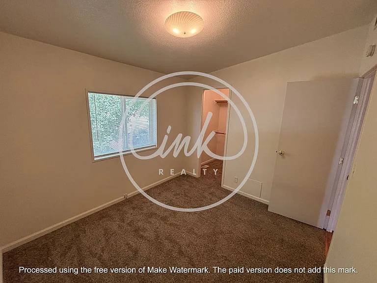 3289 Penrod Ln — Photo 9