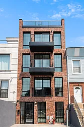 289 Kosciuszko Street in Bedford-Stuyvesant