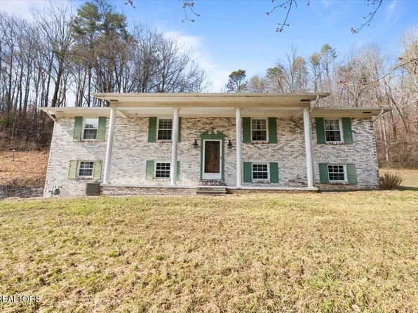 538 Old Lake City Hwy, Rocky Top, TN 37769