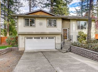 806 SW Spence Rd, Troutdale, OR 97060