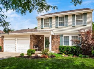 3700 Ravens Glen Dr, Columbus, OH 43221