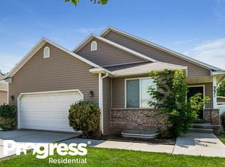 8671 W Chromium Dr, Magna, UT 84044