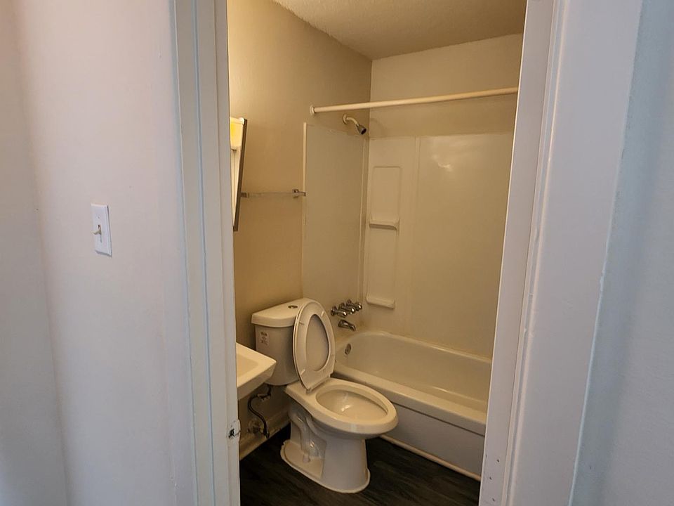 2124 Afton Ave Richmond, VA, 23224 Apartments for Rent Zillow