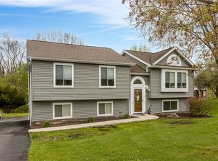 1501 N Randolph Dr, Clairton, PA