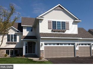 19833 Iris Way, Lakeville, MN 55044