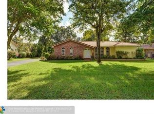 2601 NW 106th Dr, Coral Springs, FL 33065