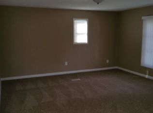 9910 E 47th St, Kansas City, MO 64133