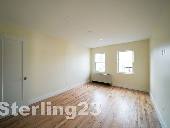 4th image of 30-74 21st St #3R