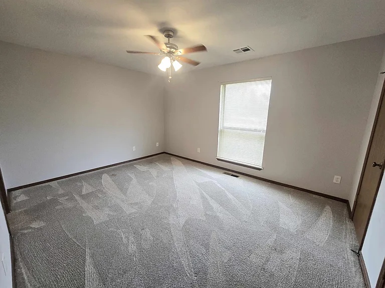 4009 Cherry Hill Ln — Photo 18