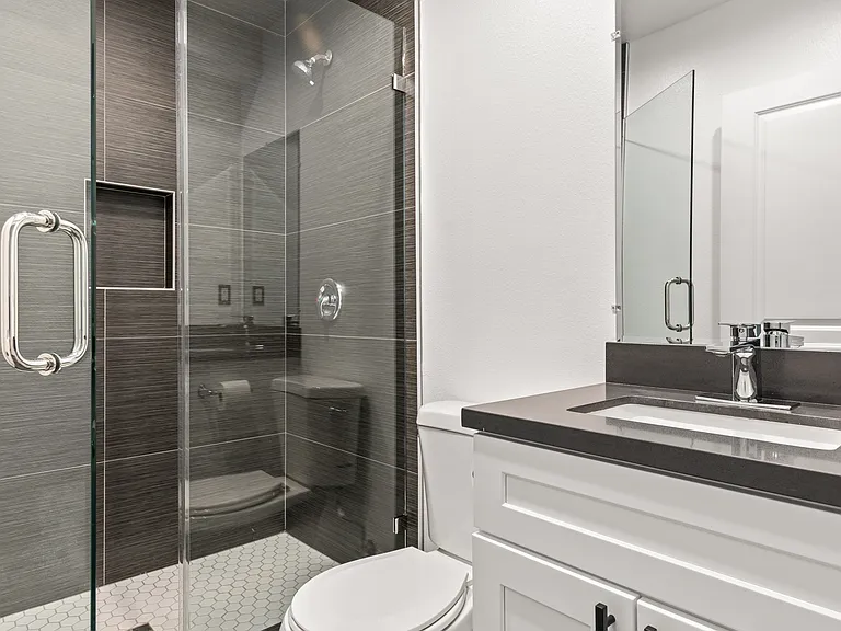 1515 Selby Avenue — Photo 17