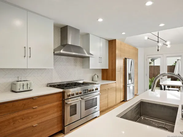 3467 River Way, San Antonio, TX 78230