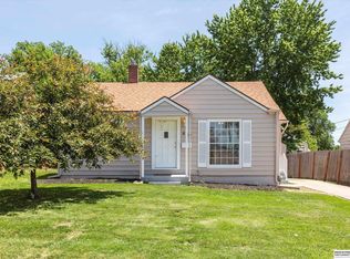 2147 S 62nd St, Omaha, NE 68106