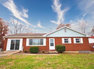 1218 Crestview Dr, Raceland, KY 41169