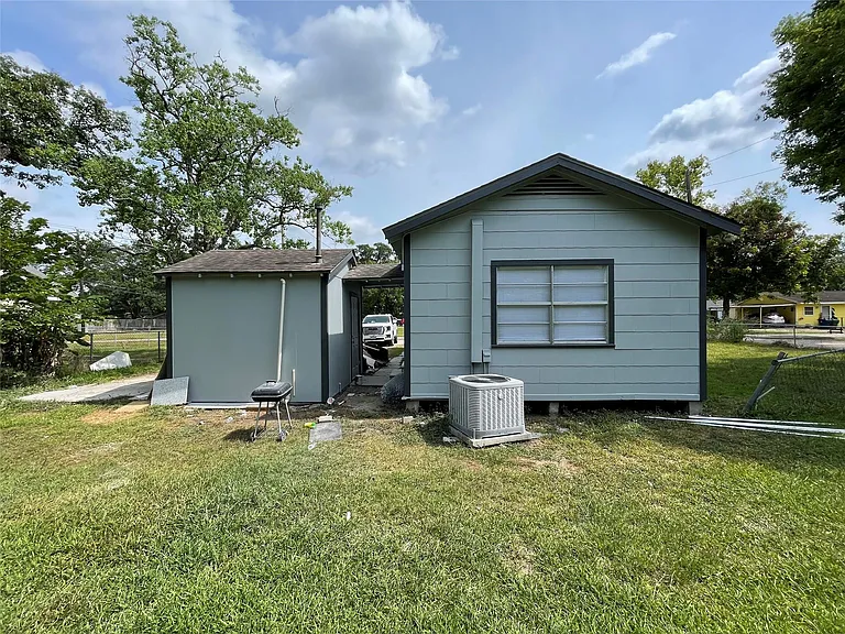 309 Ryan St — Photo 28