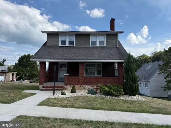 1223 25th Ave, Altoona, PA 16601