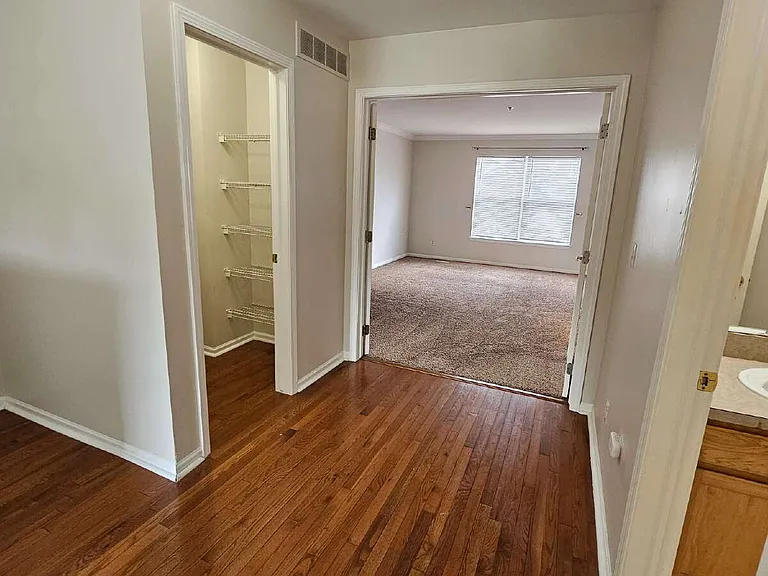 42843 Richmond Dr #10 — Photo 12