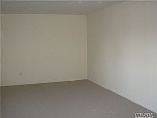 3rd image of 705 Wantagh Ave Unit 6