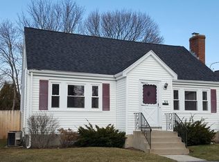 51 Dix St, Waltham, MA 02453
