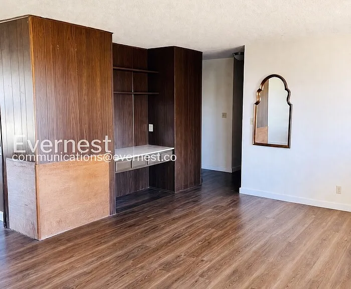 928 Timber Ln — Photo 6