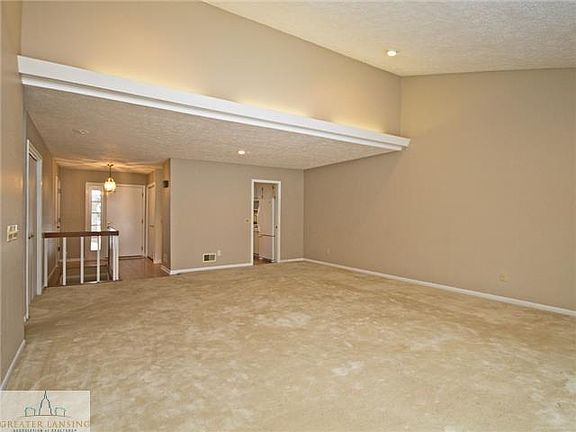 2nd image of 1330 E Lakeside Dr