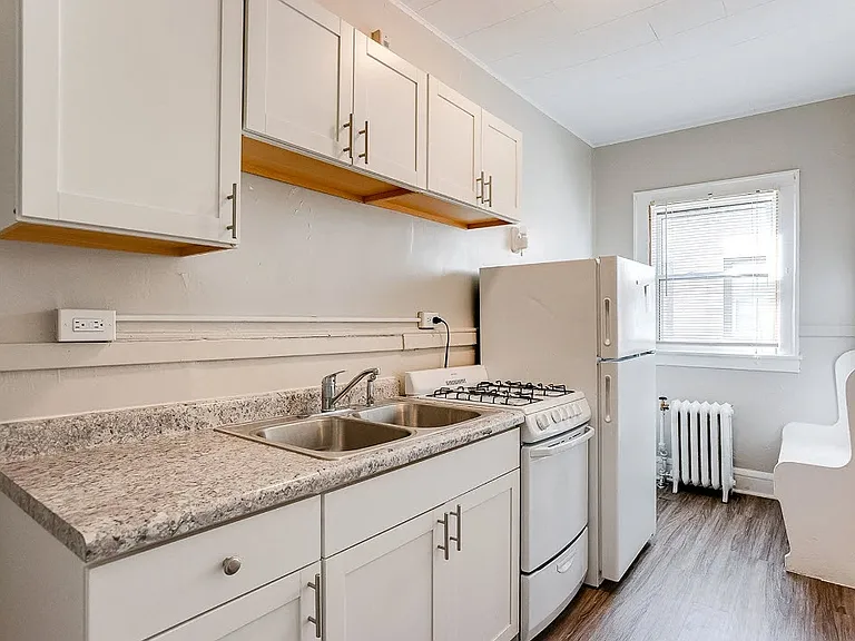 3415 Nicollet Avenue — Photo 9