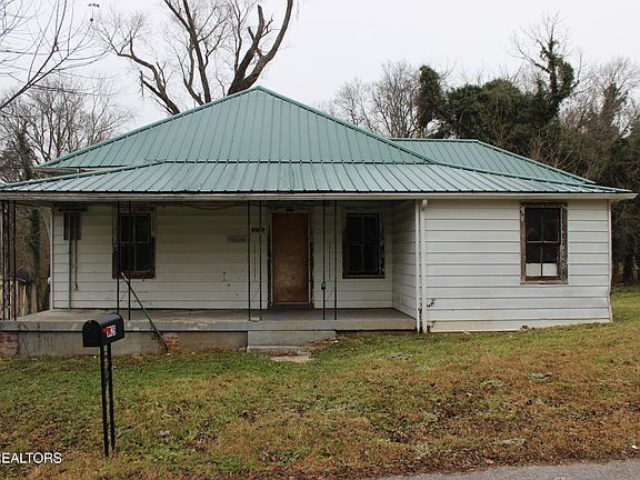 3rd image of 9329 Tipple Ln