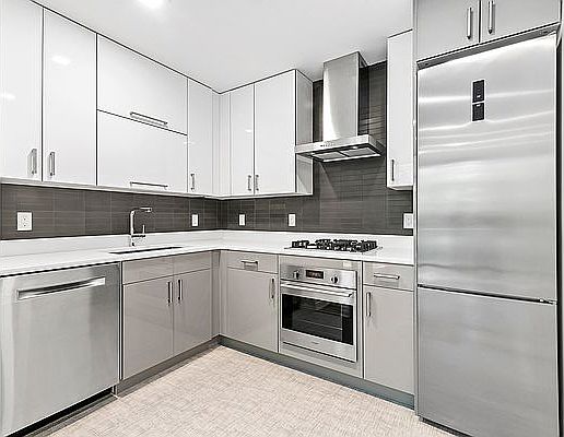 4th image of 301 E 117th St APT 2Z