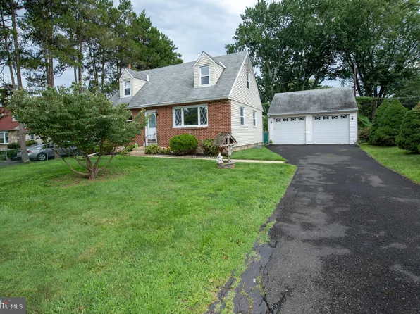 3224 Maple Rd #3224, Huntingdon Valley, PA 19006