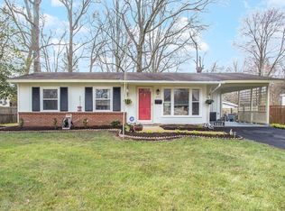 4205 Fairglen Dr, Alexandria, VA 22309