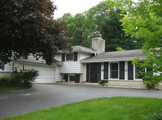 17975 Continental Dr, Brookfield, WI 53045