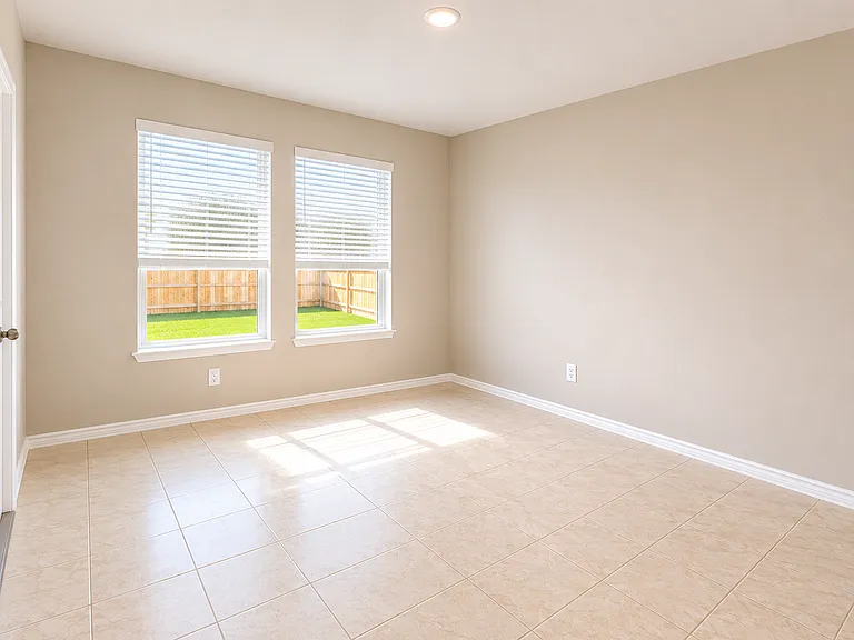 5700 Madelyn Dr — Photo 11