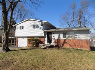 6140 E 10th St, Indianapolis, IN 46219