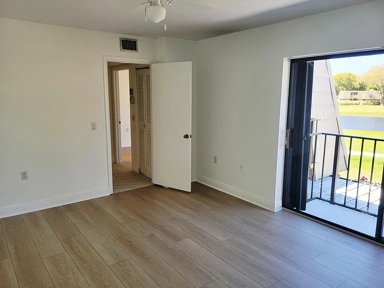 6407 64th Way — Photo 19