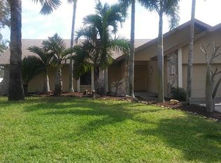 3027 SE 5th Ct, Cape Coral, FL 33904