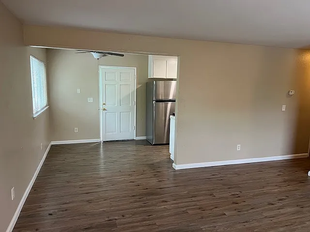 90 E Edmundson Ave — Photo 13