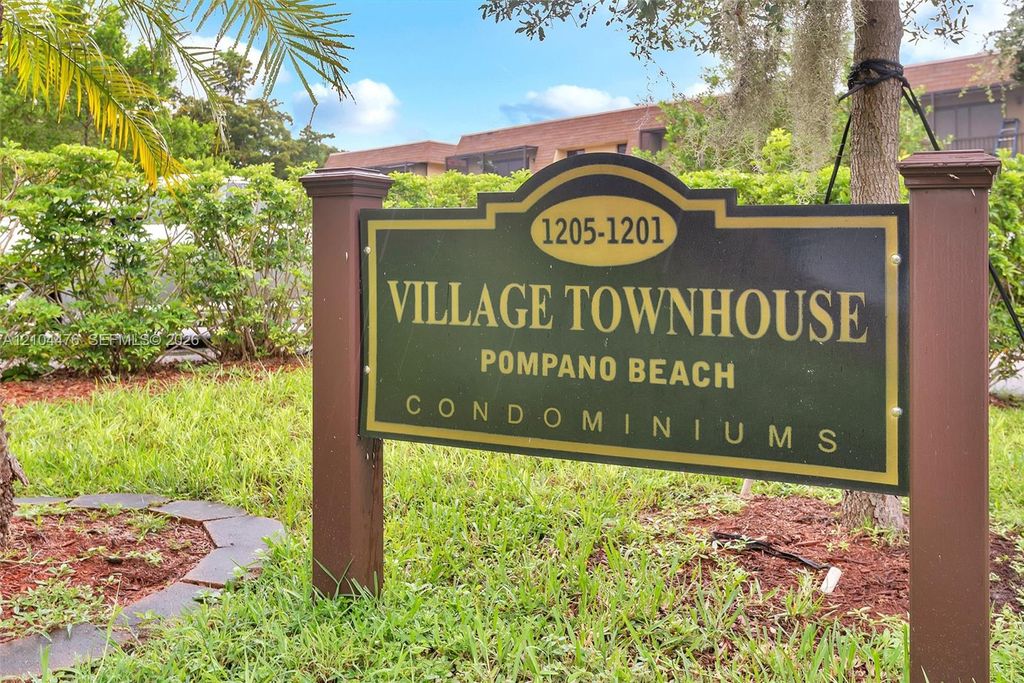 1205 S Flagler Ave APT 403, Pompano Beach
