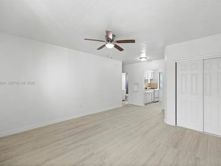 7721 Dickens Ave #6 — Photo 5