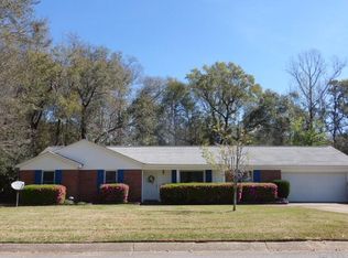 10153 Huntsman Path, Pensacola, FL 32514