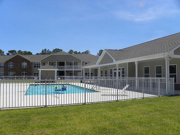 5th image of 4429 Jaybird Cir Unit 205