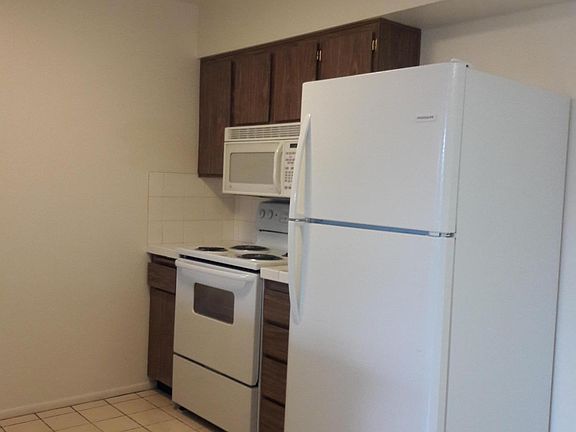 3rd image of 10648 W Coggins Dr