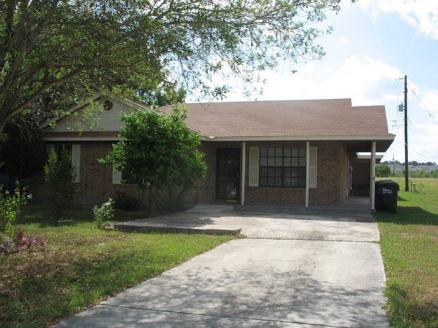 1st image of 525 Parkdale Dr