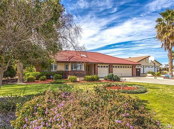 3rd image of 26485 Lore Heights Ct