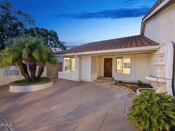 3rd image of 711 Bluebonnet Ct